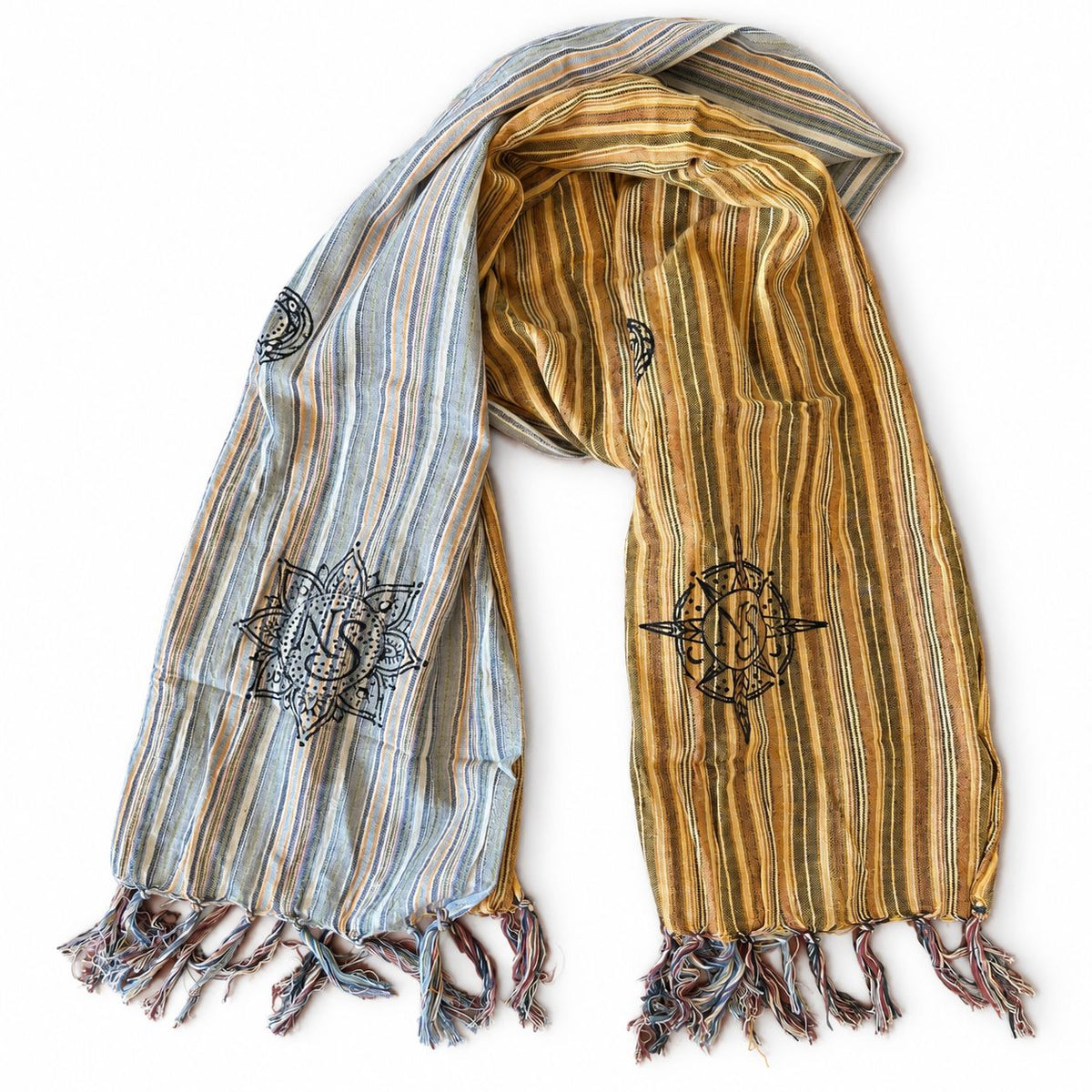 Nomad Sari - Travel Blessing Scarf - 170x50cm - Prayer Flags